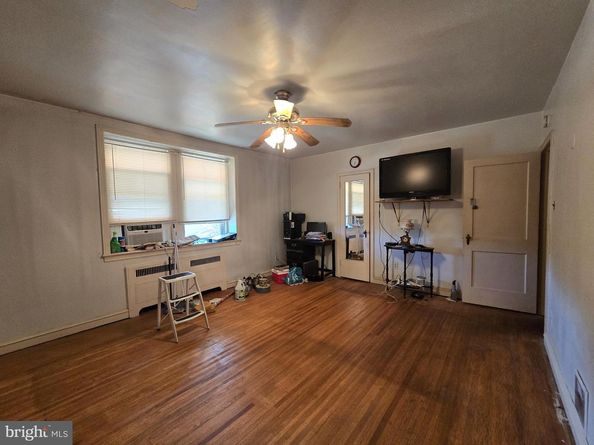 6006 N 13TH Street, Philadelphia PA 19141