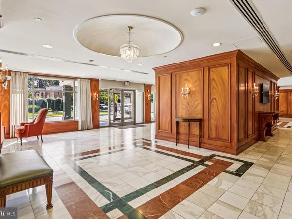 5450 Whitley Park Terrace 413, Bethesda MD 20814