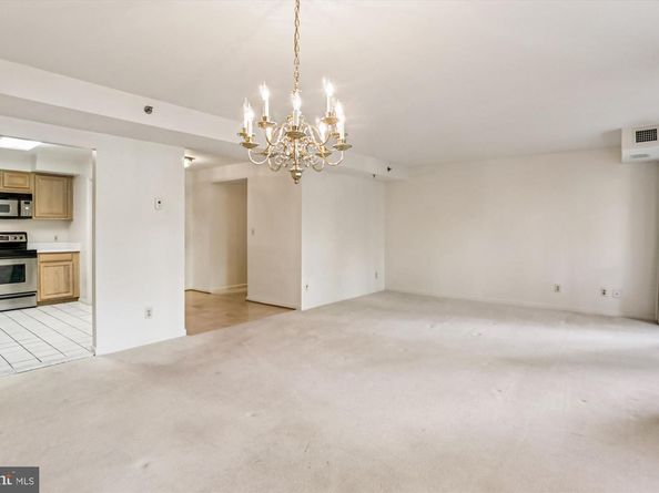 5450 Whitley Park Terrace 413, Bethesda MD 20814