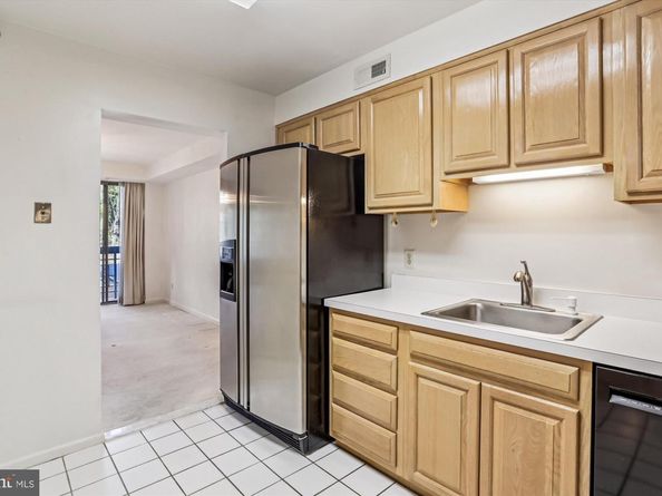 5450 Whitley Park Terrace 413, Bethesda MD 20814