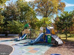 112 S Barton Street, Arlington VA 22204