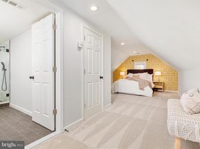 112 S Barton Street, Arlington VA 22204