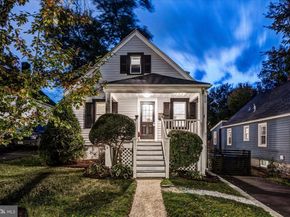 112 S Barton Street, Arlington VA 22204