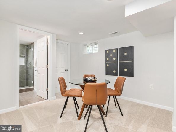 112 S Barton Street, Arlington VA 22204