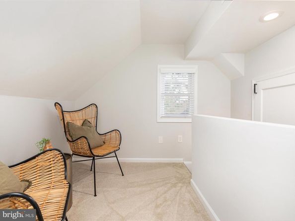 112 S Barton Street, Arlington VA 22204