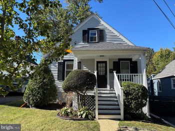 112 S Barton Street