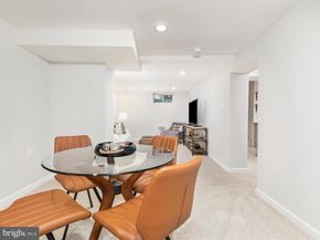 112 S Barton Street, Arlington VA 22204