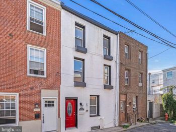 938 Ernst Street