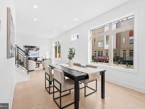 740 S Columbus Boulevard 16, Philadelphia PA 19147