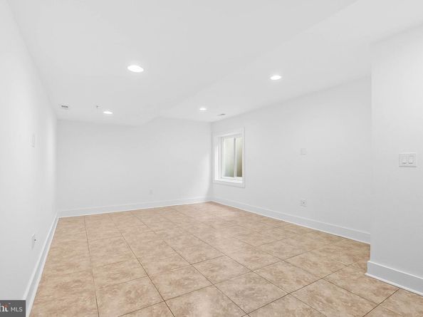 740 S Columbus Boulevard 16, Philadelphia PA 19147