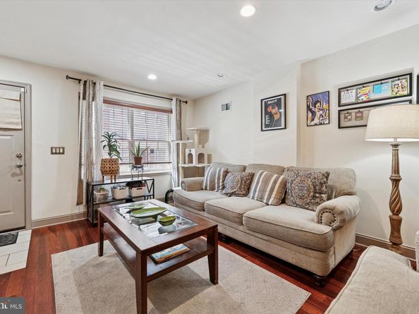 2423 S Bancroft Street, Philadelphia PA 19145