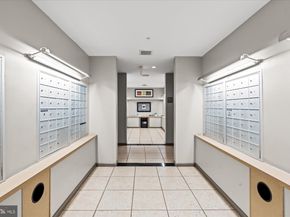 1021 N Garfield Street 409, Arlington VA 22201