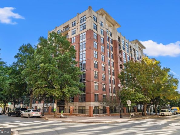 1021 N Garfield Street 409, Arlington VA 22201