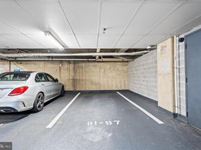 1021 N Garfield Street 409, Arlington VA 22201