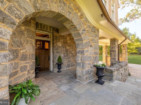 3031 Gates Road NW, Washington DC 20008