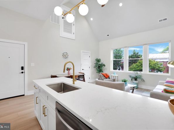 4019 9TH Street NE 1, Washington DC 20017