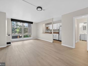 1260 NW 21st Street NW