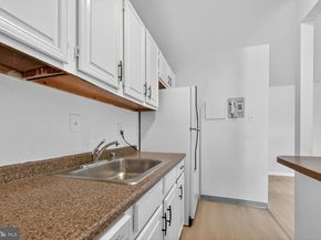 1260 NW 21st Street NW 210, Washington DC 20036