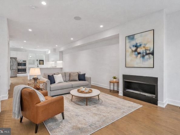 660 Fairmount Avenue, Philadelphia PA 19123