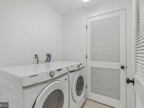 660 Fairmount Avenue, Philadelphia PA 19123