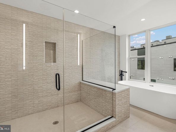 660 Fairmount Avenue, Philadelphia PA 19123