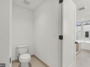 660 Fairmount Avenue, Philadelphia PA 19123