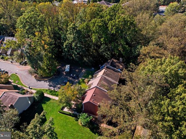 1403 Greenmont Court, Reston VA 20190