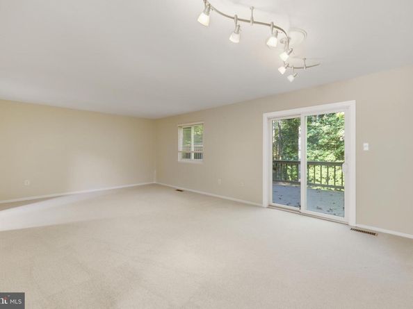 1403 Greenmont Court, Reston VA 20190