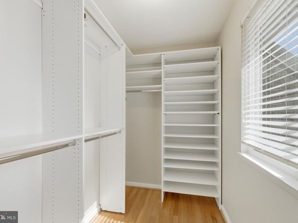 1403 Greenmont Court, Reston VA 20190