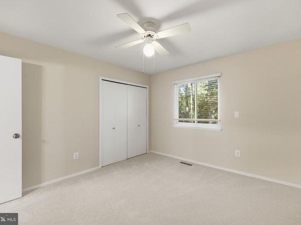 1403 Greenmont Court, Reston VA 20190
