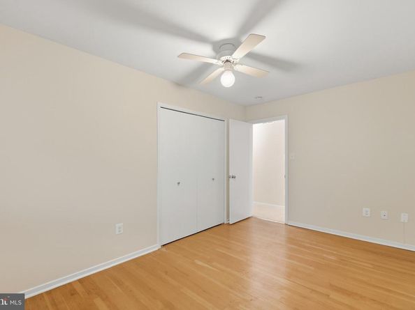 1403 Greenmont Court, Reston VA 20190