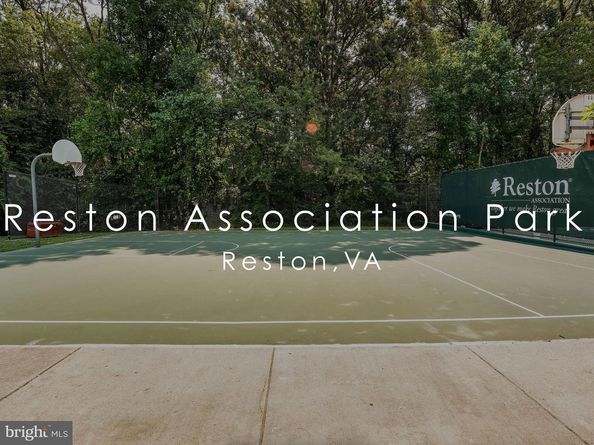 1403 Greenmont Court, Reston VA 20190