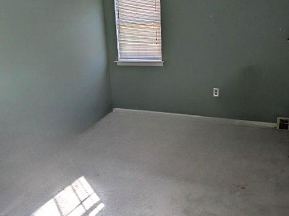 8803 Manchester Street, Philadelphia PA 19152