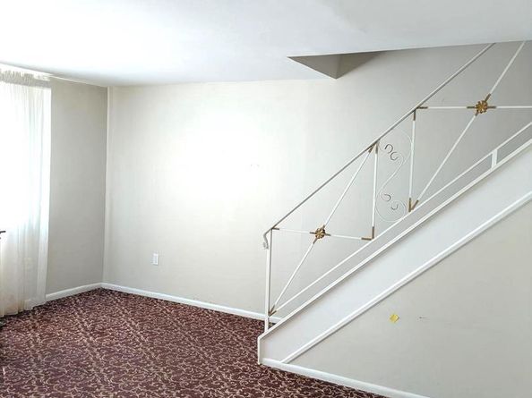 8803 Manchester Street, Philadelphia PA 19152