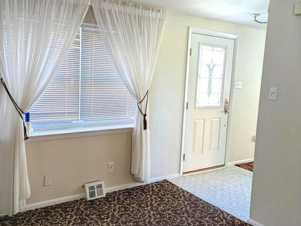 8803 Manchester Street, Philadelphia PA 19152