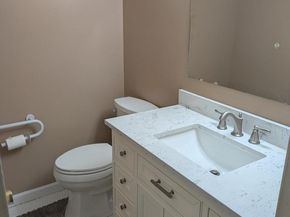 8803 Manchester Street, Philadelphia PA 19152