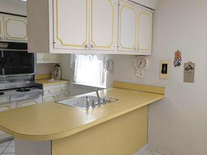 8803 Manchester Street, Philadelphia PA 19152