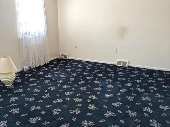 8803 Manchester Street, Philadelphia PA 19152