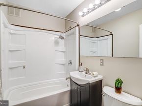 3701 5TH Street S 212, Arlington VA 22204