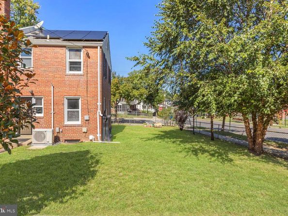 735 Emerson Street NE, Washington DC 20017