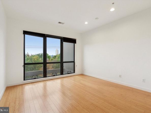 934 N 3rd Street 310, Philadelphia PA 19123