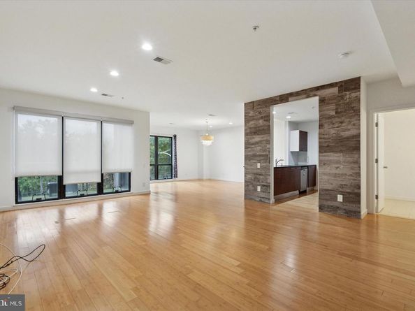 934 N 3rd Street 310, Philadelphia PA 19123