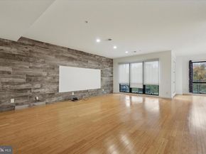 934 N 3rd Street 310, Philadelphia PA 19123