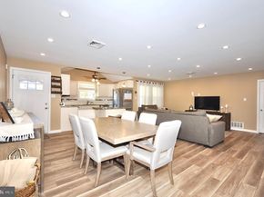 22 Disk Lane, Levittown PA 19055