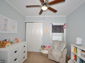 22 Disk Lane, Levittown PA 19055