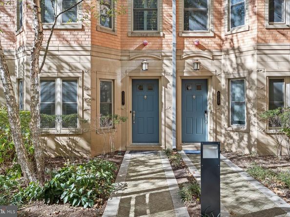 2227 12TH Court N, Arlington VA 22201