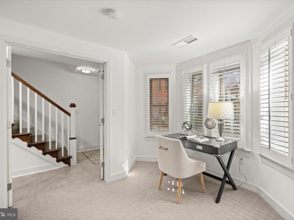 2227 12TH Court N, Arlington VA 22201