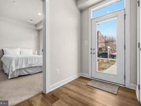 820 S Greenbrier Street, Arlington VA 22204