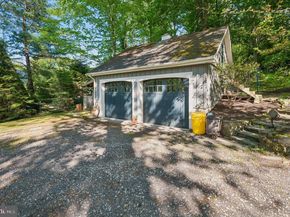 8901 Montgomery Avenue, Wyndmoor PA 19038