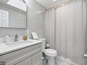 819 Bergen Street, Philadelphia PA 19111